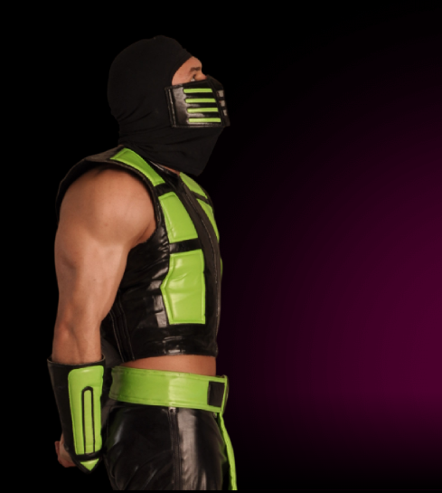 Sou-Vip-Striptizas-Reptilija